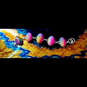 Pink agate and sterling silver bracelet